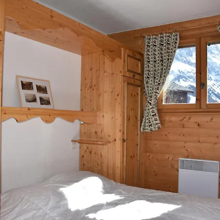 Apartment 3 Pieces Avec Terrasse Proche Pistes Et Centre - Fr-1-464-228 *