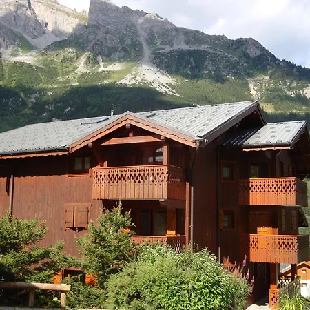 3 Pieces Avec Terrasse Proche Pistes Et Centre - Fr-1-464-228 * Pralognan-la-Vanoise